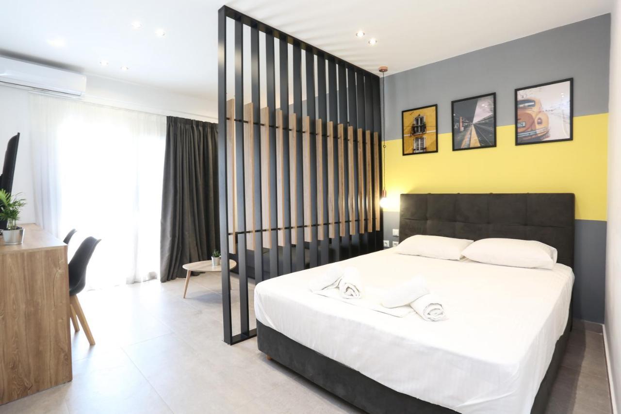 Downtown Seaside Suites Szaloniki Kültér fotó