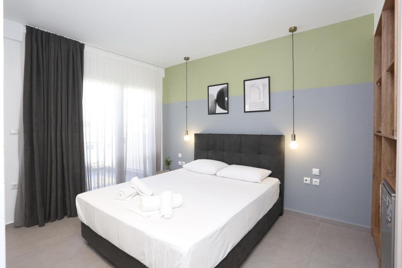 Downtown Seaside Suites Szaloniki Kültér fotó