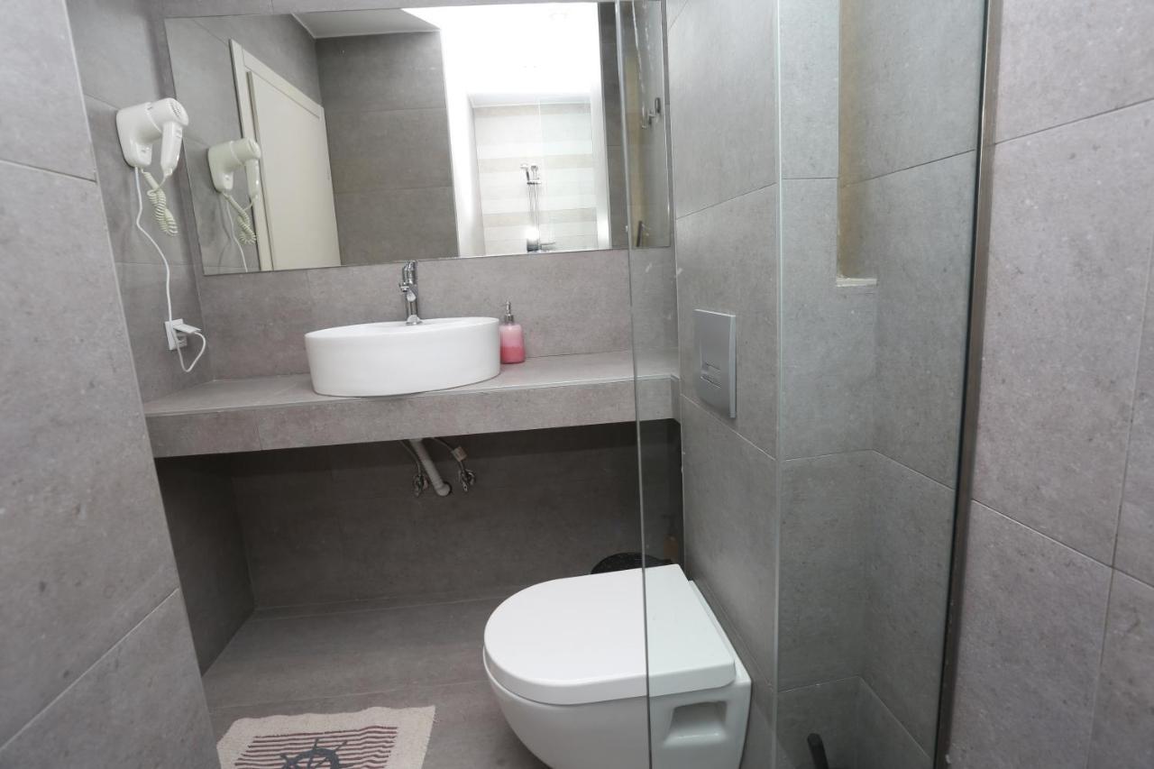 Downtown Seaside Suites Szaloniki Kültér fotó