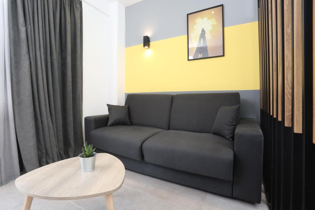 Downtown Seaside Suites Szaloniki Kültér fotó