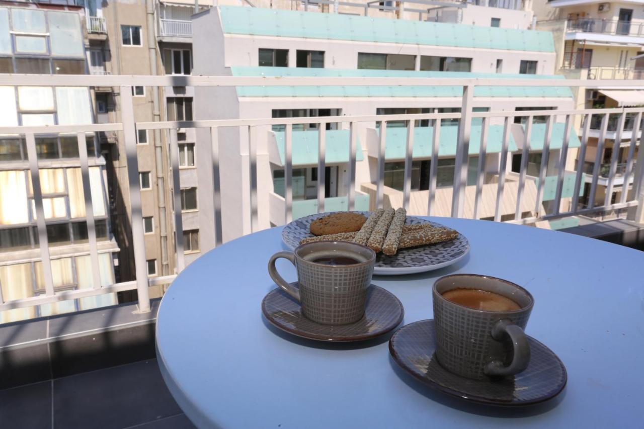 Downtown Seaside Suites Szaloniki Kültér fotó